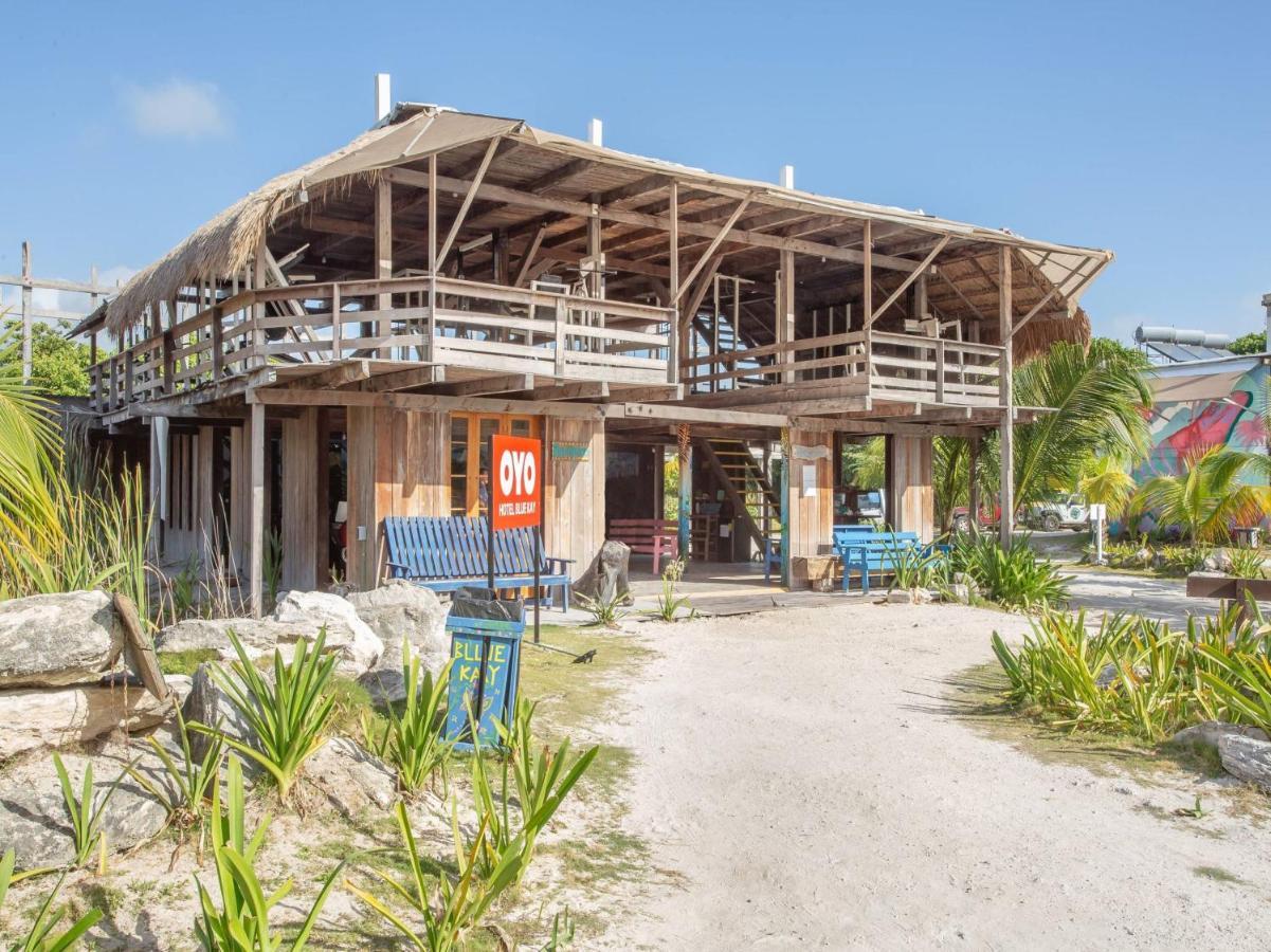 Oyo Blue Kay Mahahual Hotel Exterior photo