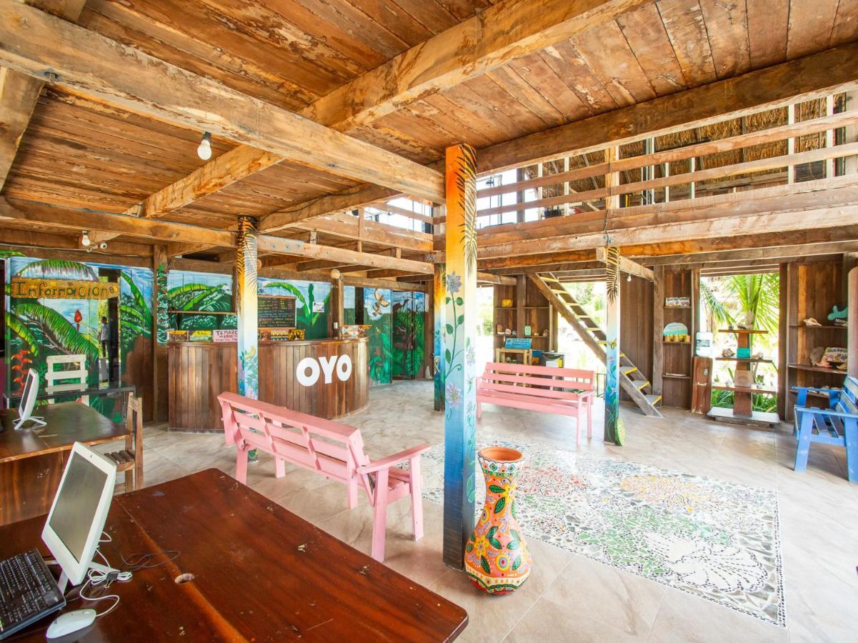 Oyo Blue Kay Mahahual Hotel Exterior photo